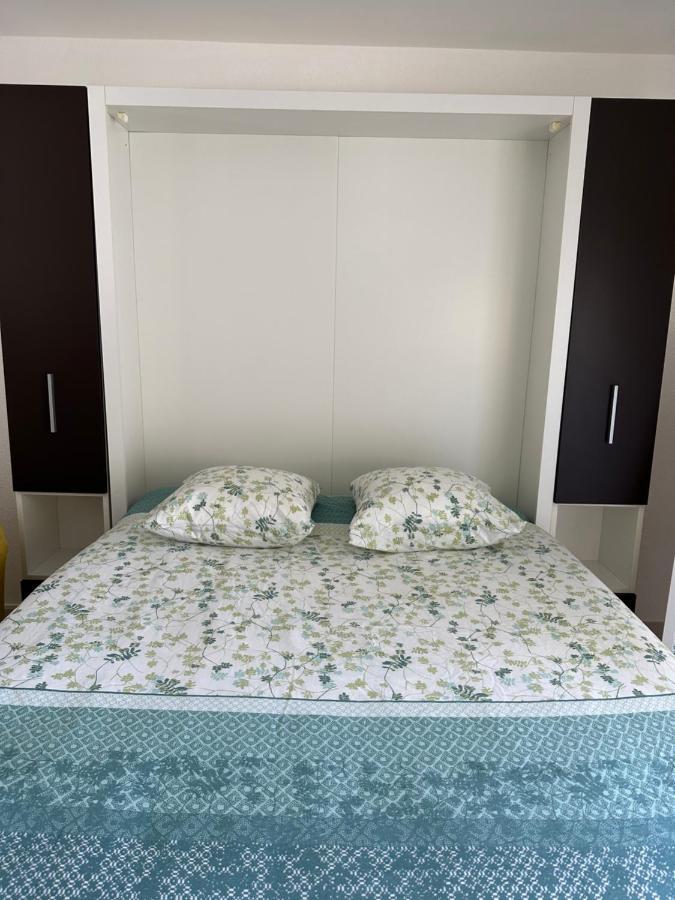 Vue Sur Le Port Apartment Agde Ngoại thất bức ảnh